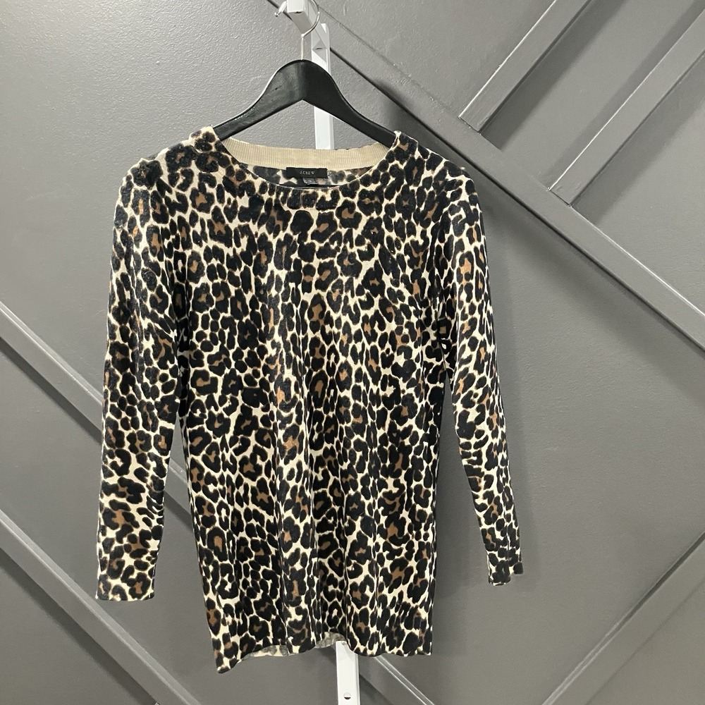 J.Crew Sweater Womens XS 100% Merino Wool Leopard Print Crewneck Animal Print